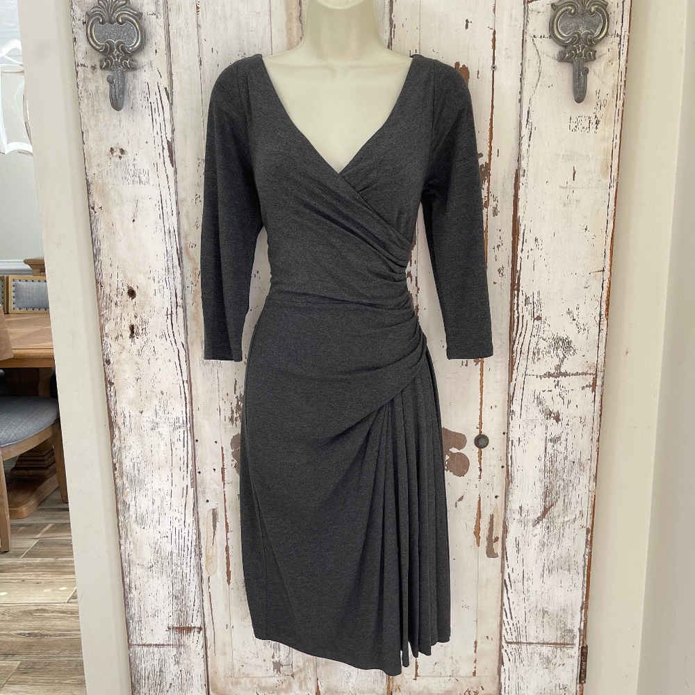 The Limited Dress Size XS Woman's Knit Gray Career Cocktail Party Dress